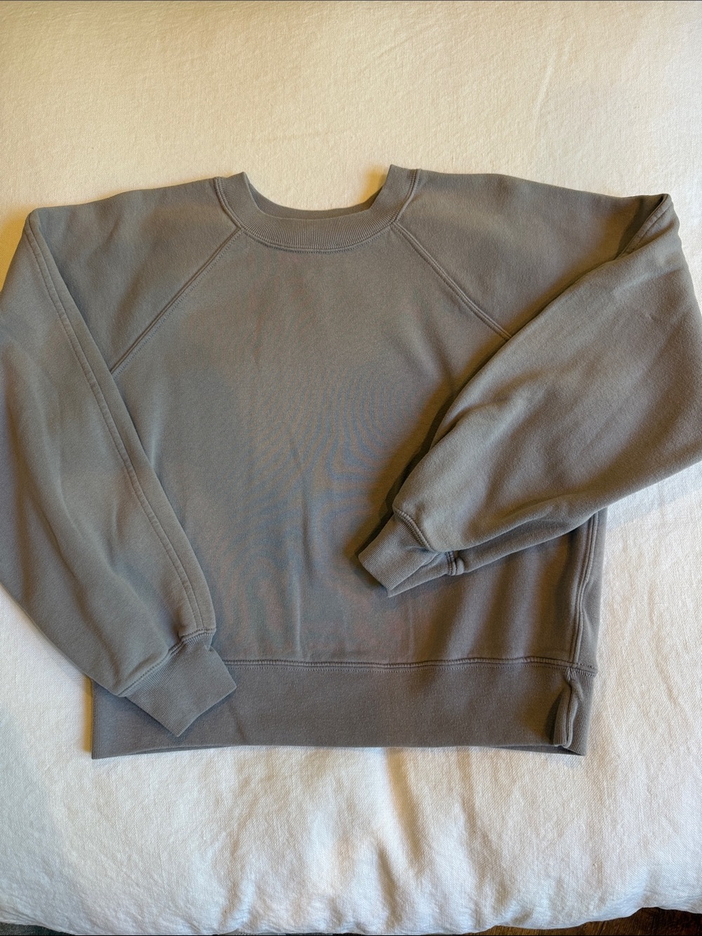 Abercrombie & Fitch Crewneck Sweatshirt in Gray